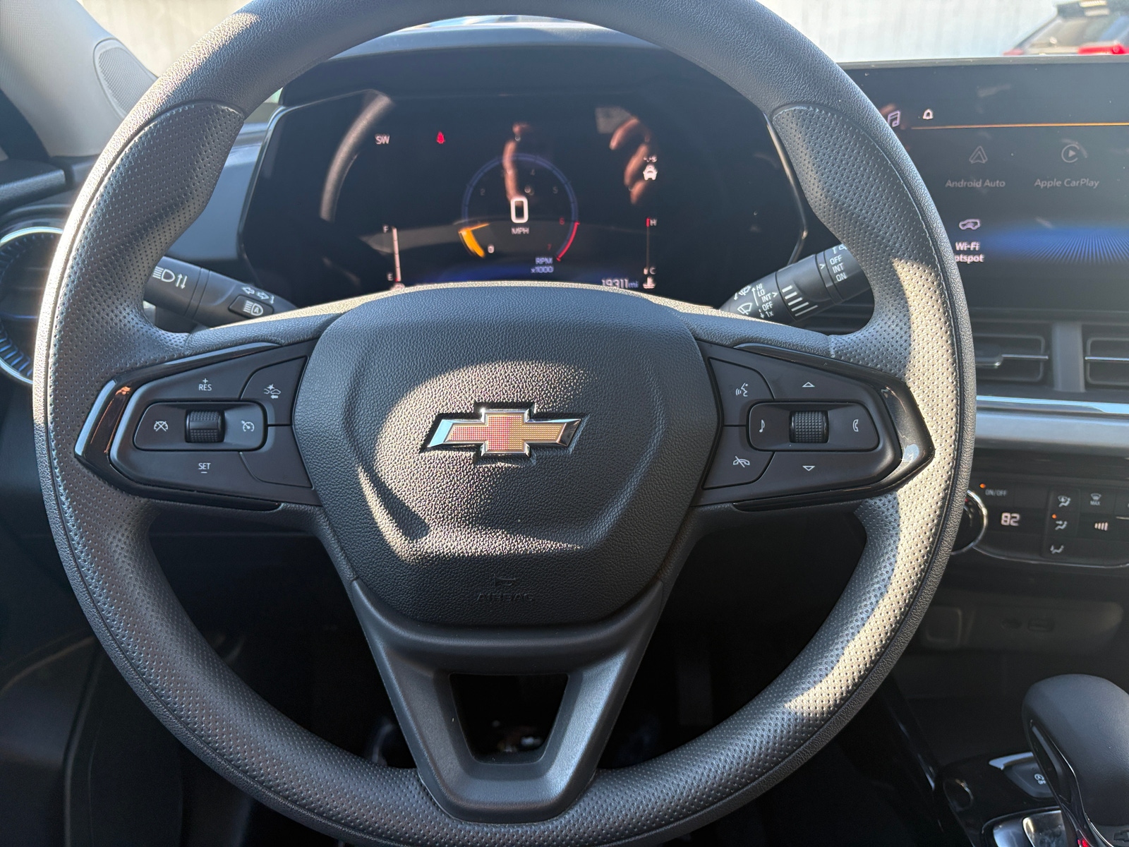 Thumbnail: 2025 Chevrolet Trax - 5