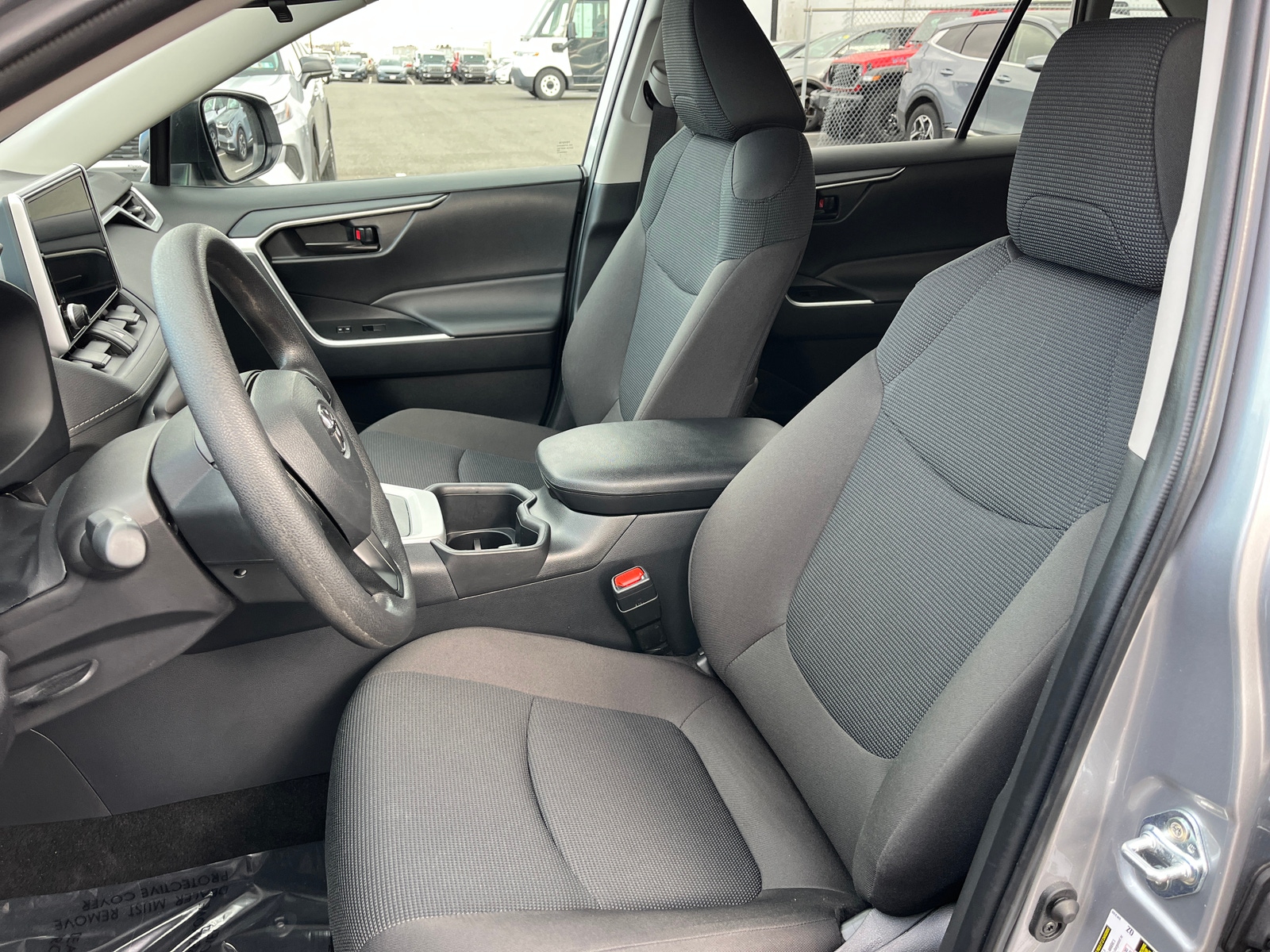 Thumbnail: 2025 Toyota RAV4 - 2