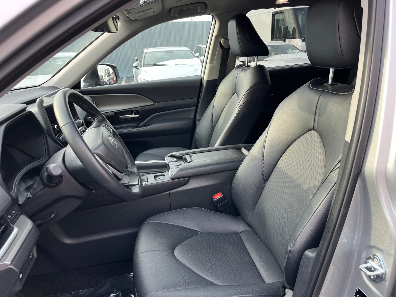 Thumbnail: 2025 Toyota Grand Highlander - 2