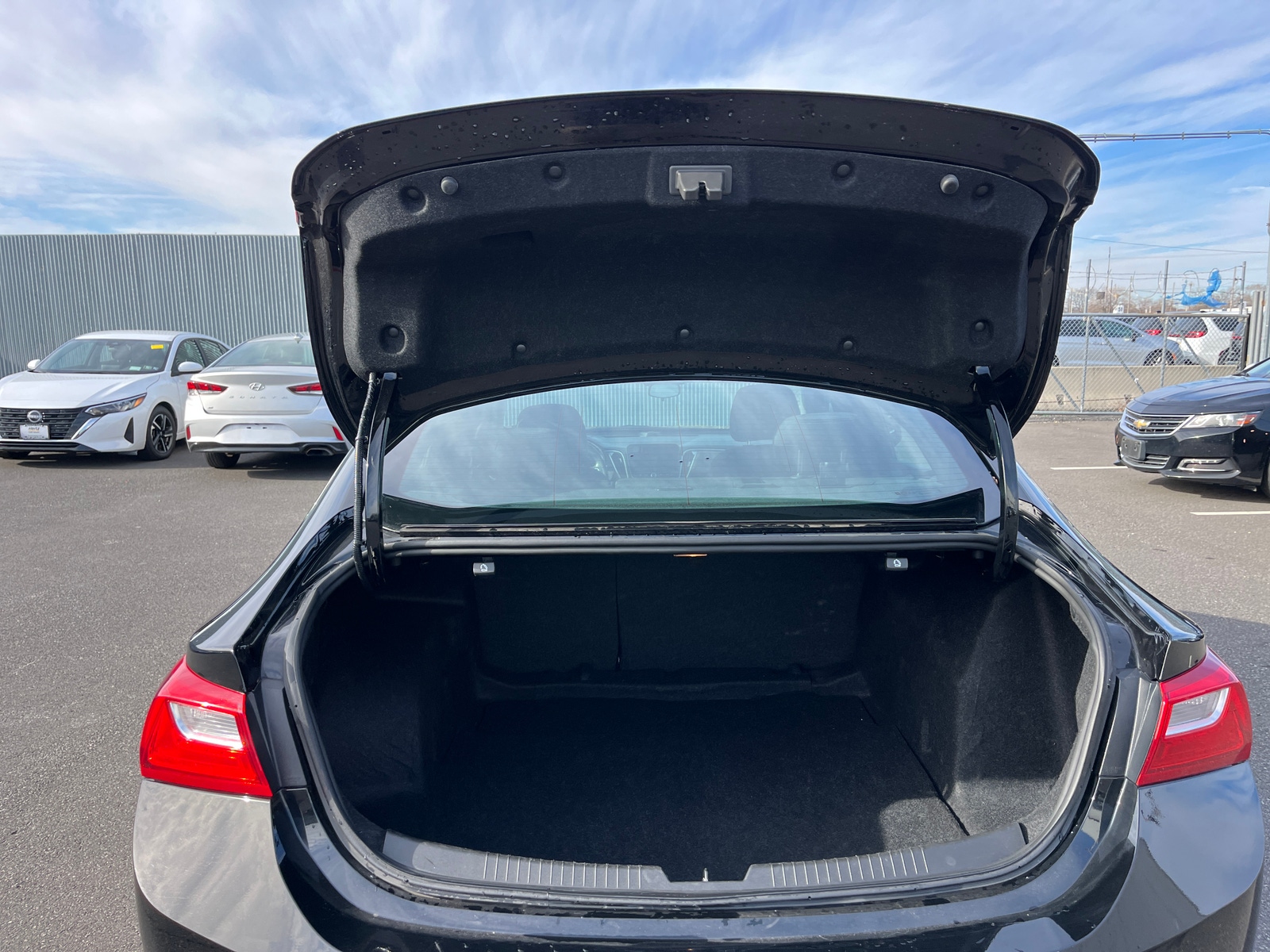 Thumbnail: 2024 Chevrolet Malibu - 6