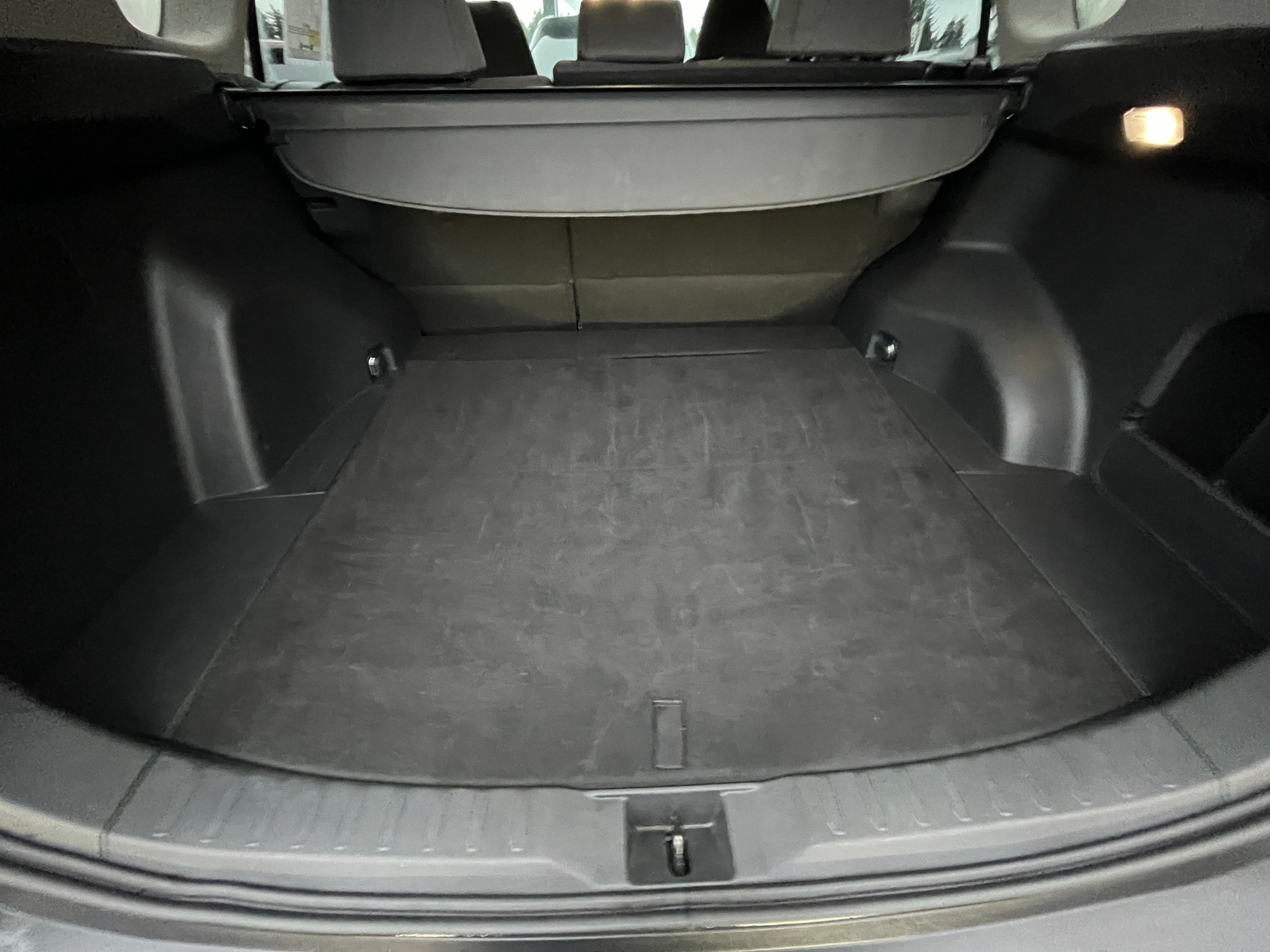 Thumbnail: 2025 Toyota RAV4 - 6