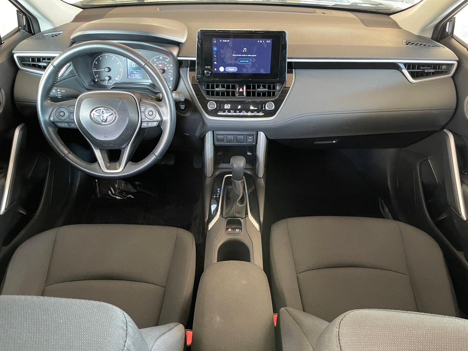 Thumbnail: 2025 Toyota Corolla Cross - 3