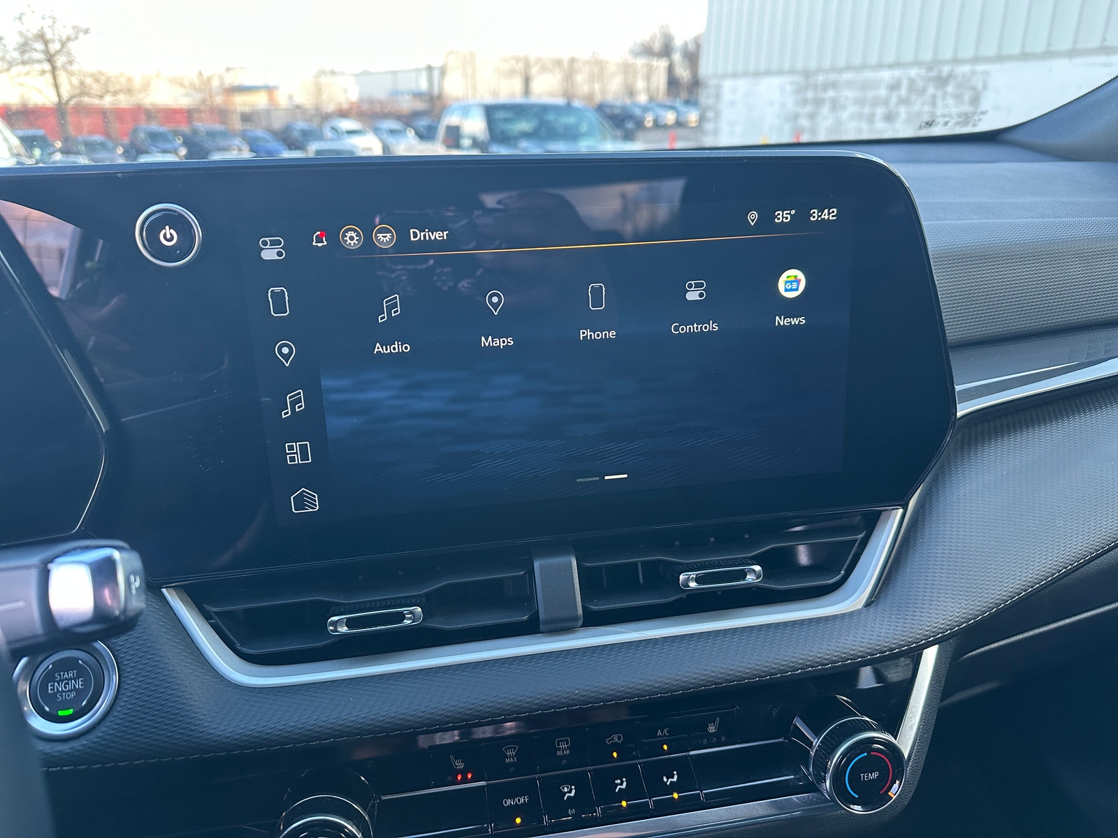 Thumbnail: 2025 Chevrolet Equinox - 4