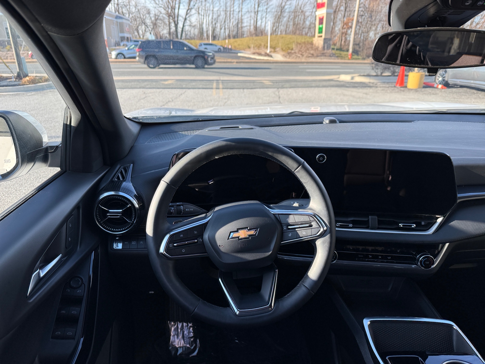 Thumbnail: 2025 Chevrolet Equinox - 5