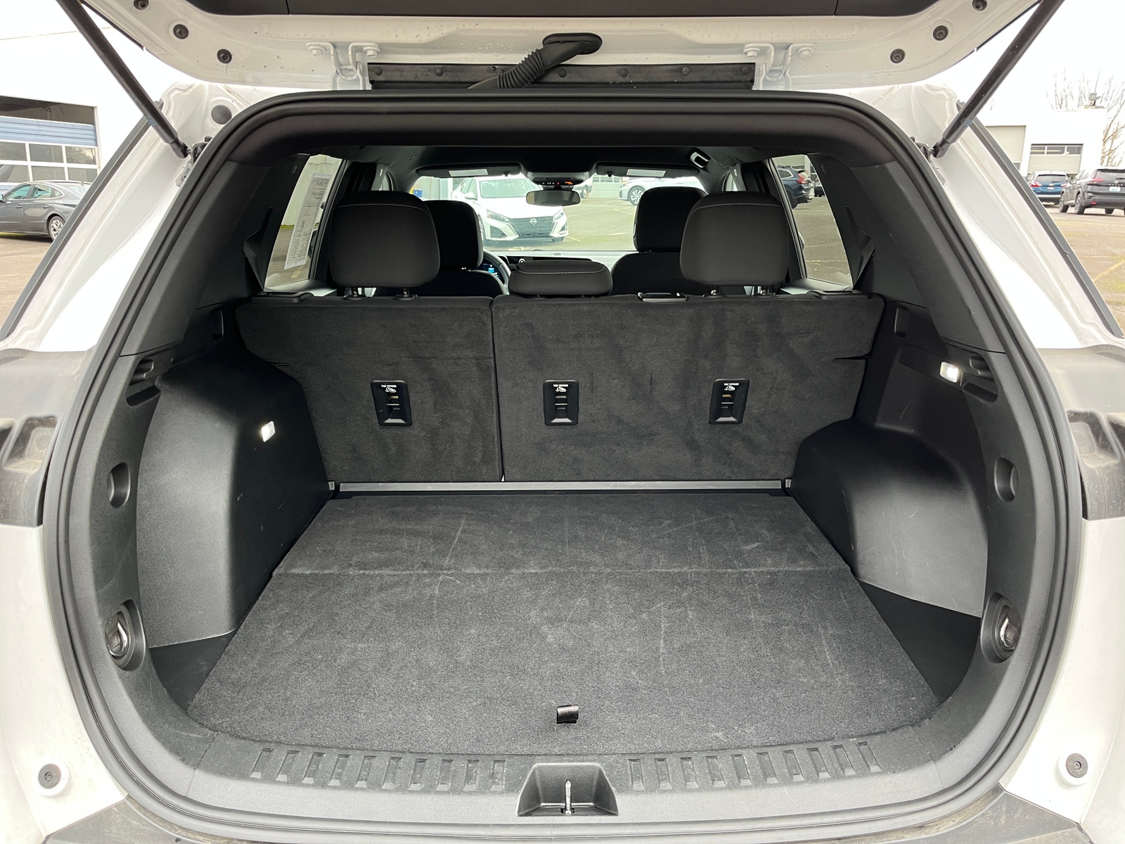 Thumbnail: 2025 Chevrolet Equinox - 6