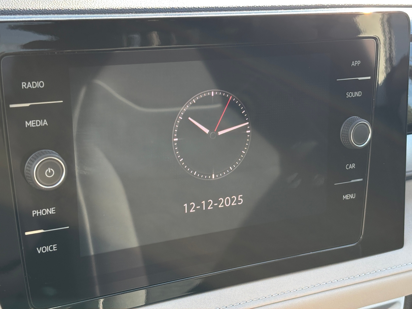 Thumbnail: 2025 Volkswagen Taos - 4