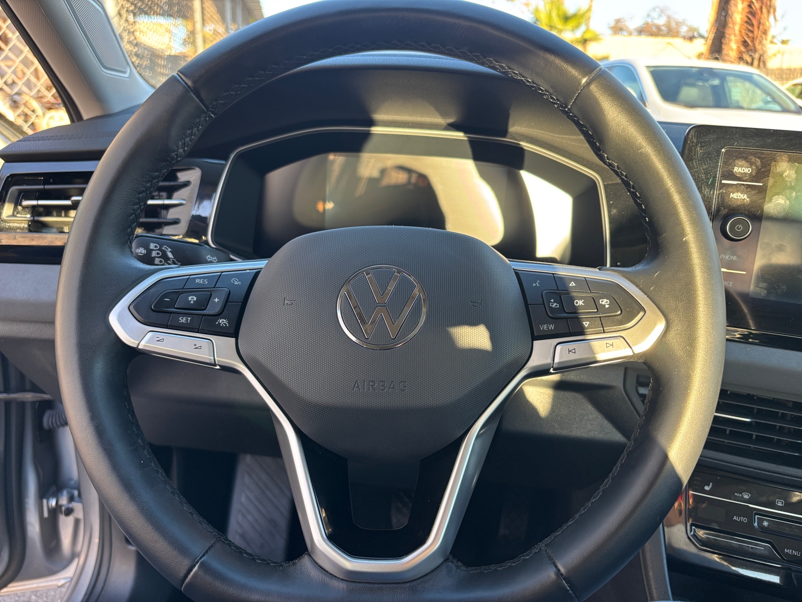 Thumbnail: 2025 Volkswagen Jetta - 4