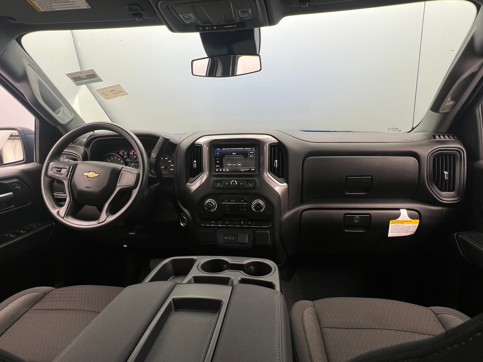 Thumbnail: 2025 Chevrolet Silverado 1500 - 3