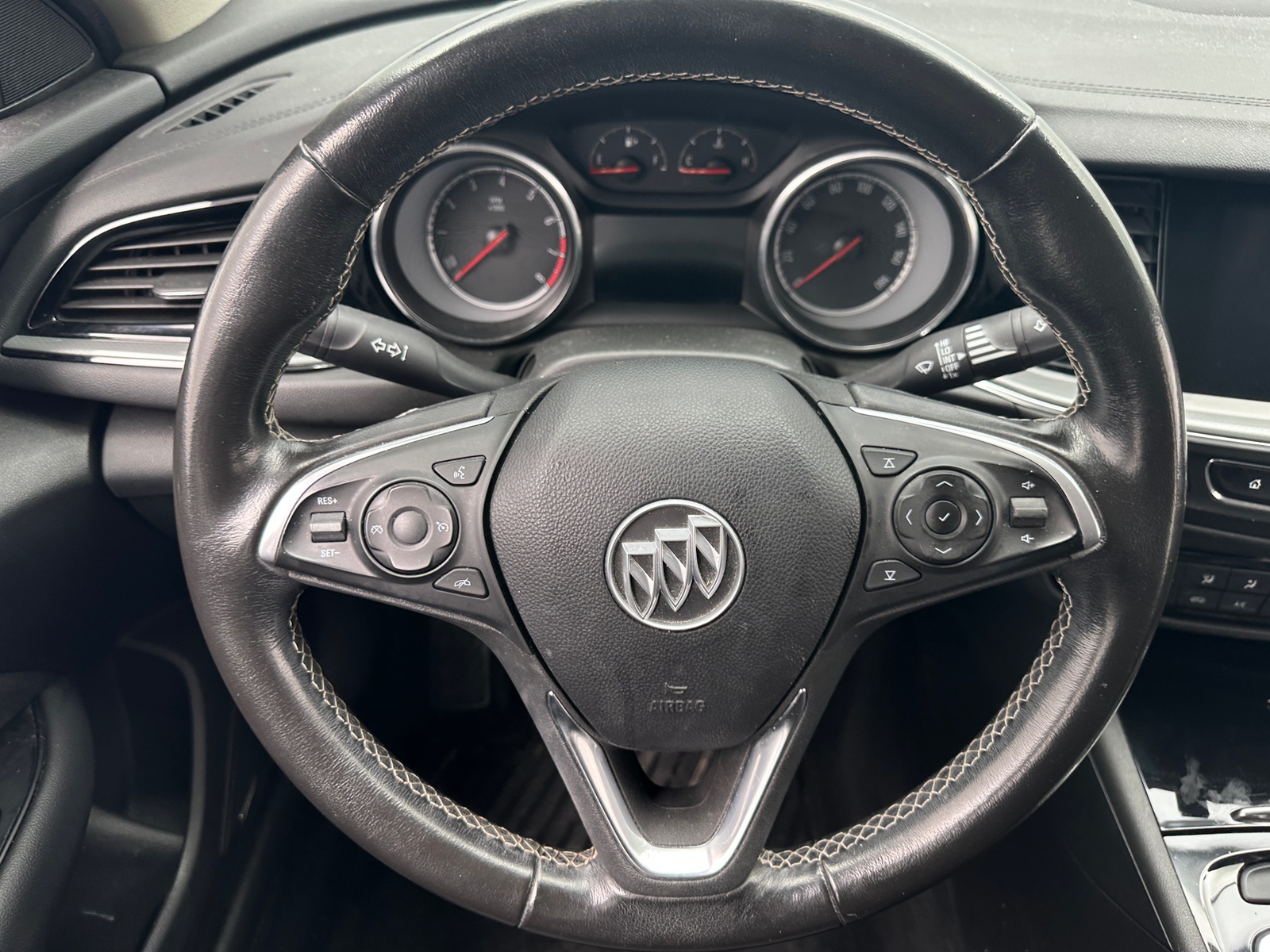 Thumbnail: 2018 Buick Regal - 5