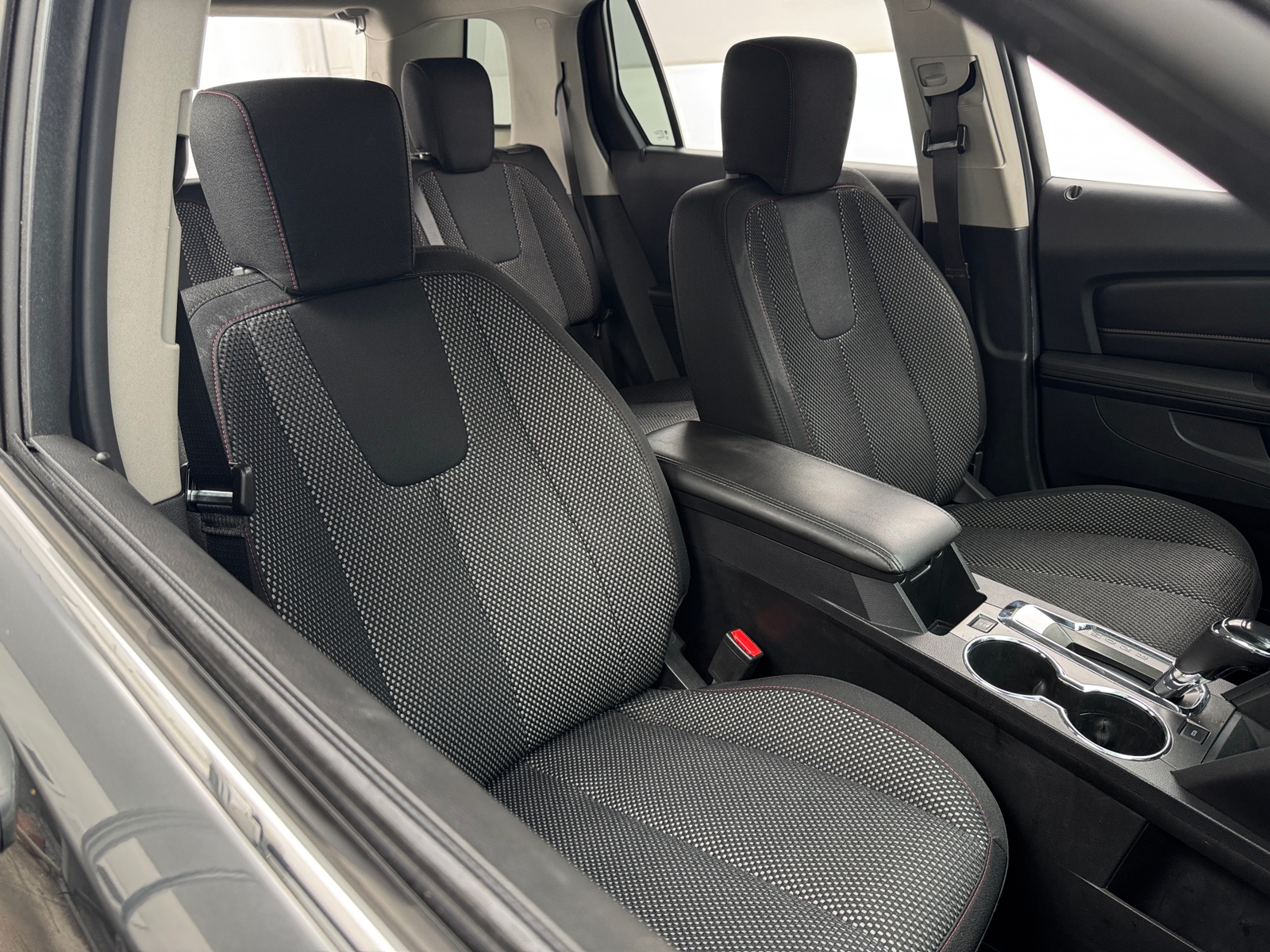 Thumbnail: 2017 GMC Terrain - 2