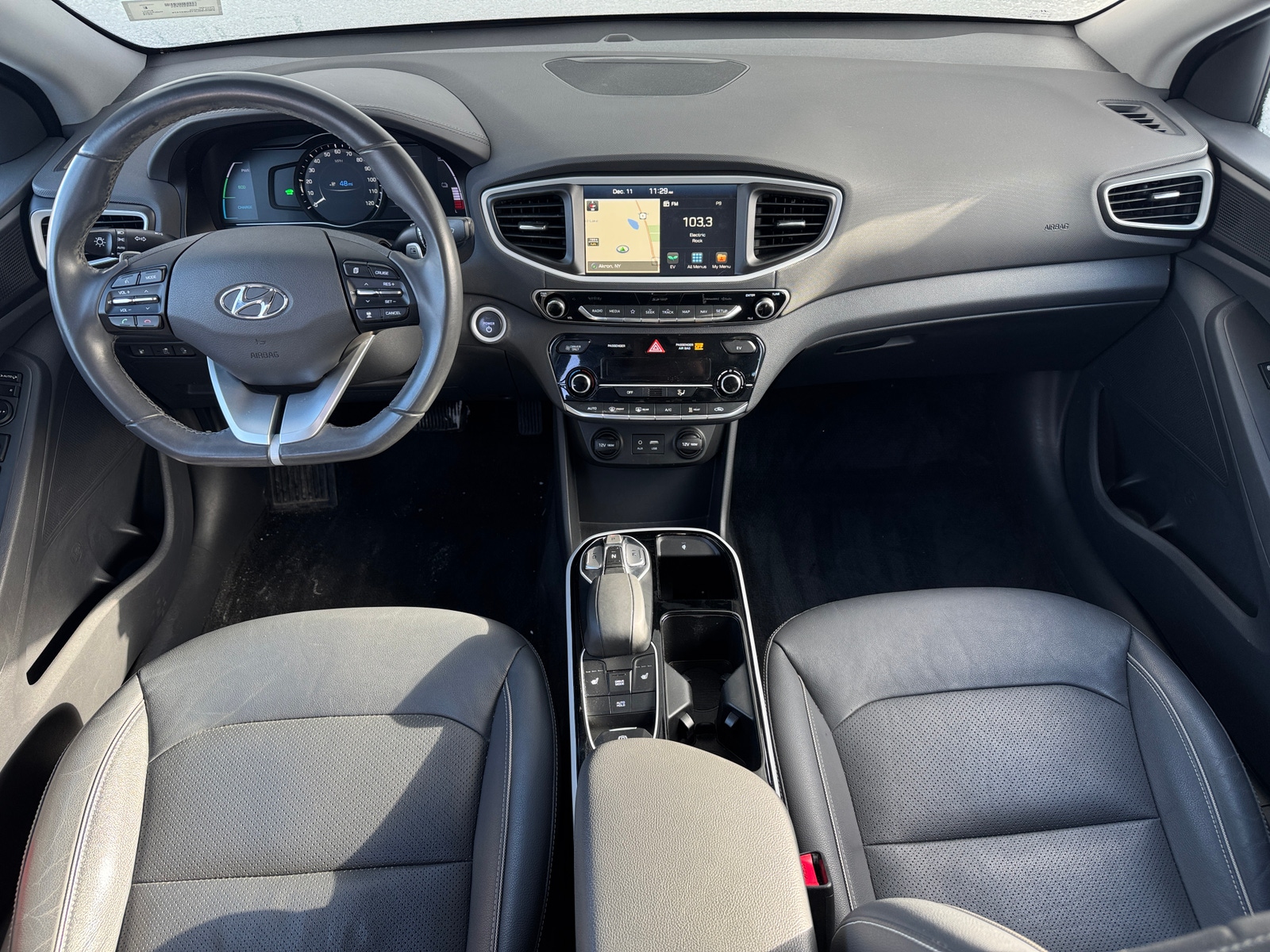 Thumbnail: 2019 Hyundai Ioniq - 2