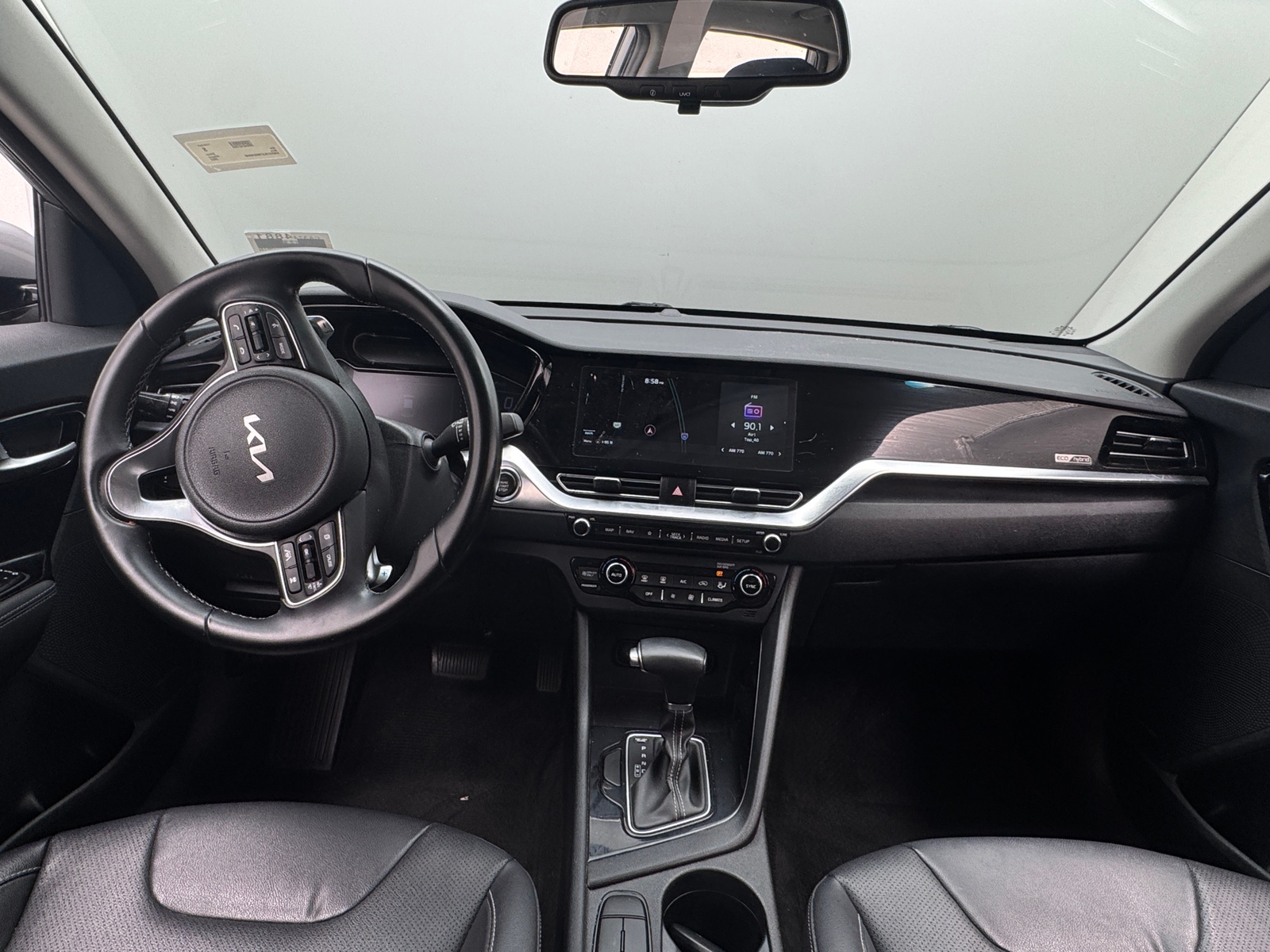 Thumbnail: 2022 Kia Niro - 2