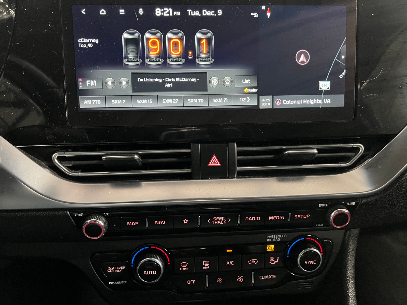 Thumbnail: 2022 Kia Niro - 3