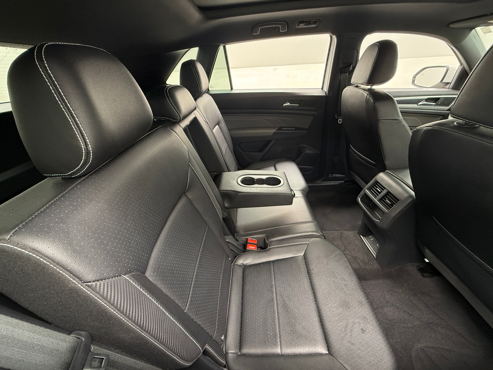 Thumbnail: 2021 Volkswagen Atlas - 5