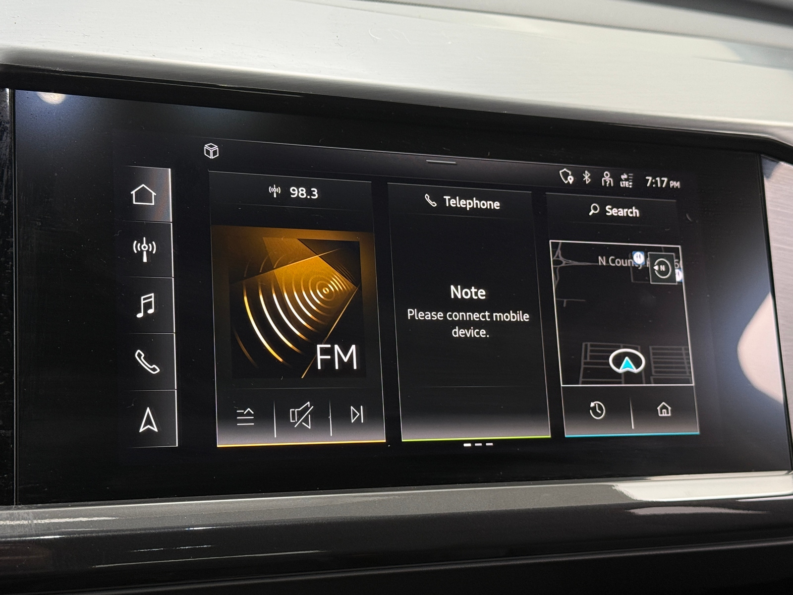 Thumbnail: 2022 Audi Q4 e-tron - 3