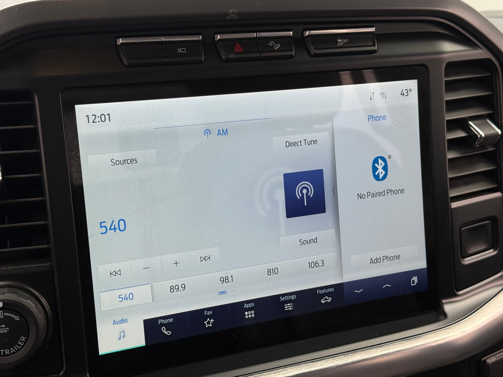 Thumbnail: 2022 Ford Econoline - 4