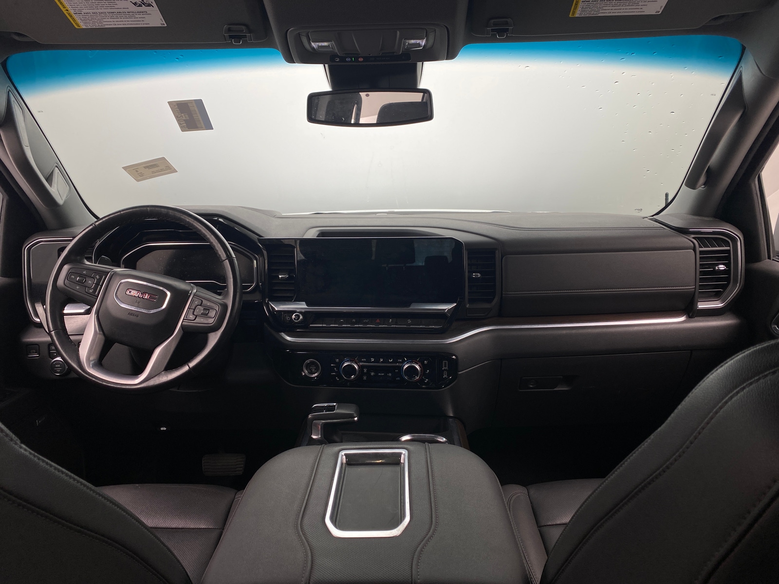 Thumbnail: 2022 GMC Sierra 1500 - 2