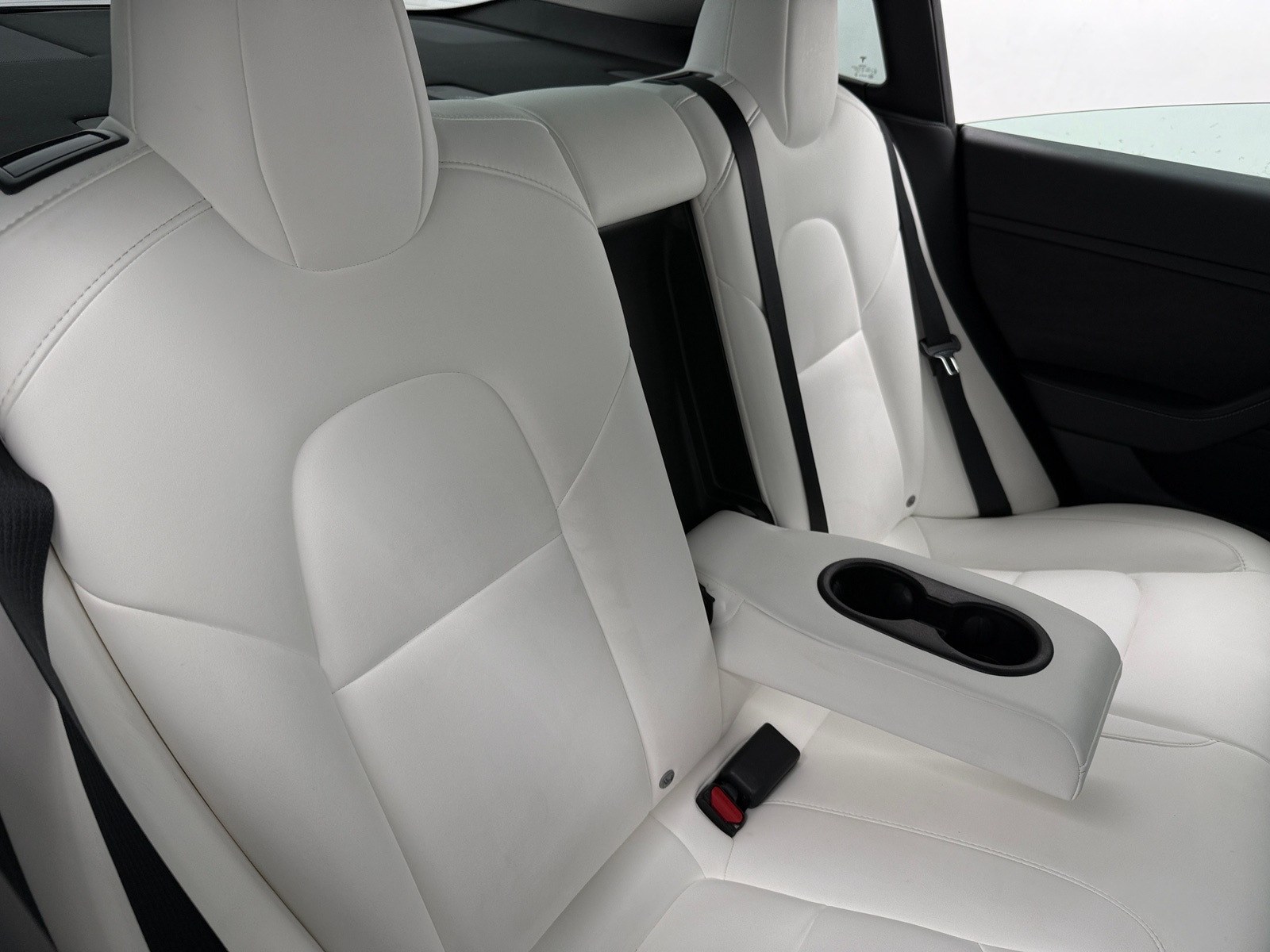 Thumbnail: 2022 Tesla Model 3 - 6