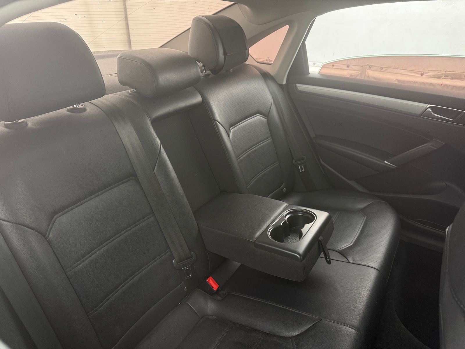 Thumbnail: 2019 Volkswagen Passat - 6