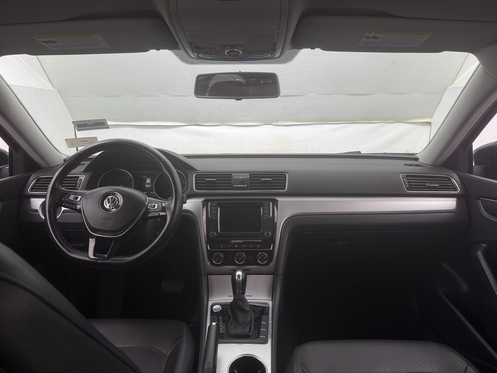 Thumbnail: 2019 Volkswagen Passat - 3