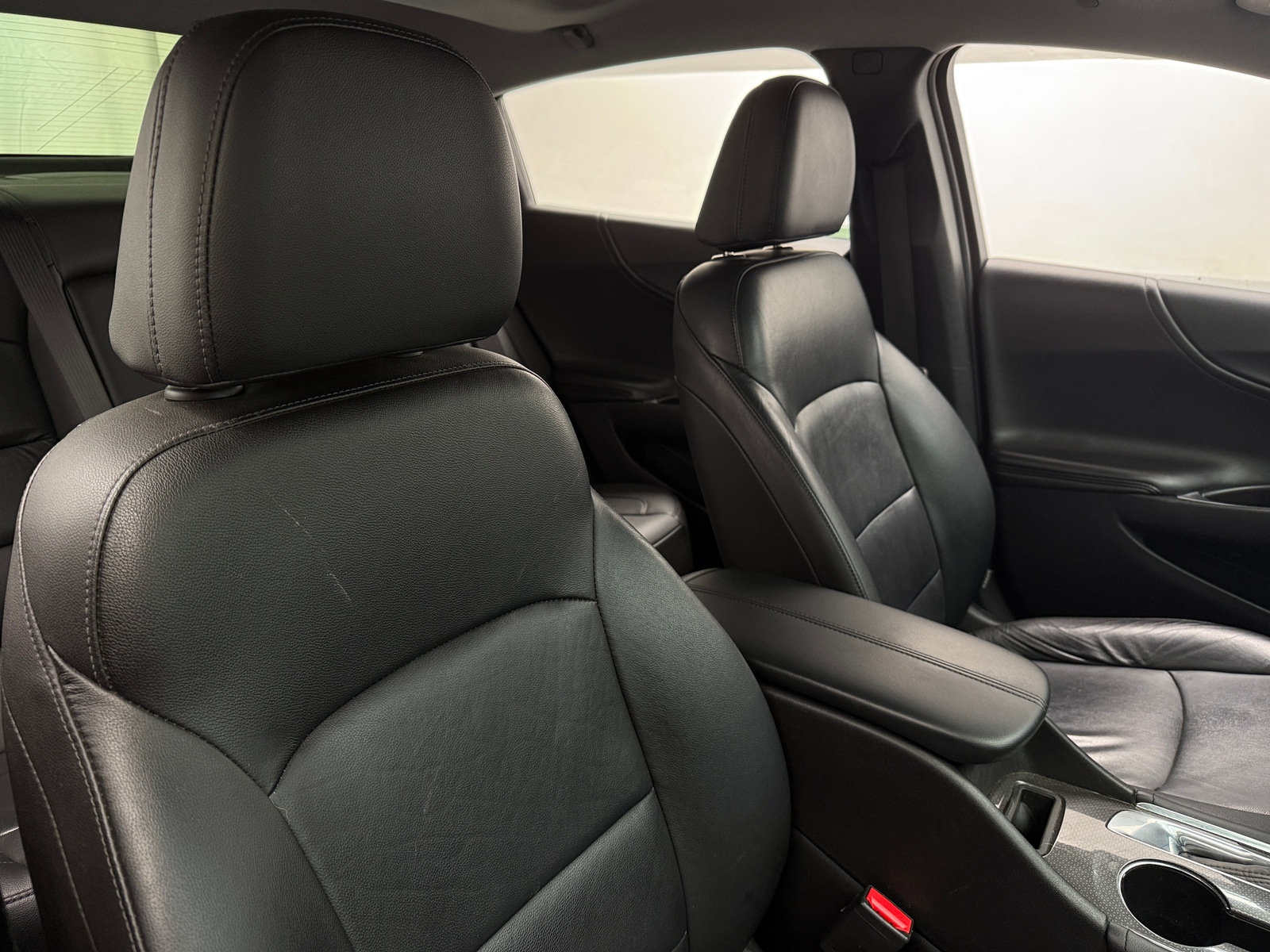 Thumbnail: 2016 Chevrolet Malibu - 2