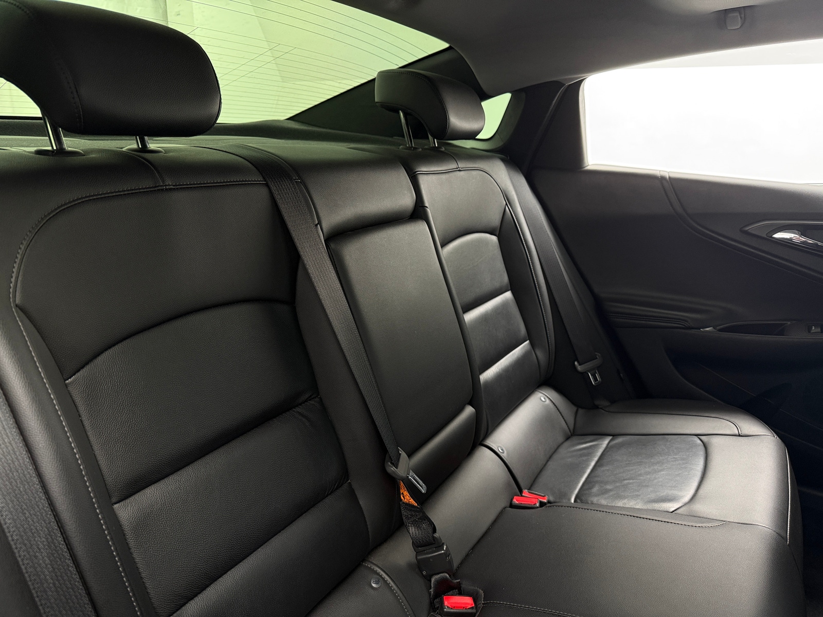 Thumbnail: 2016 Chevrolet Malibu - 6