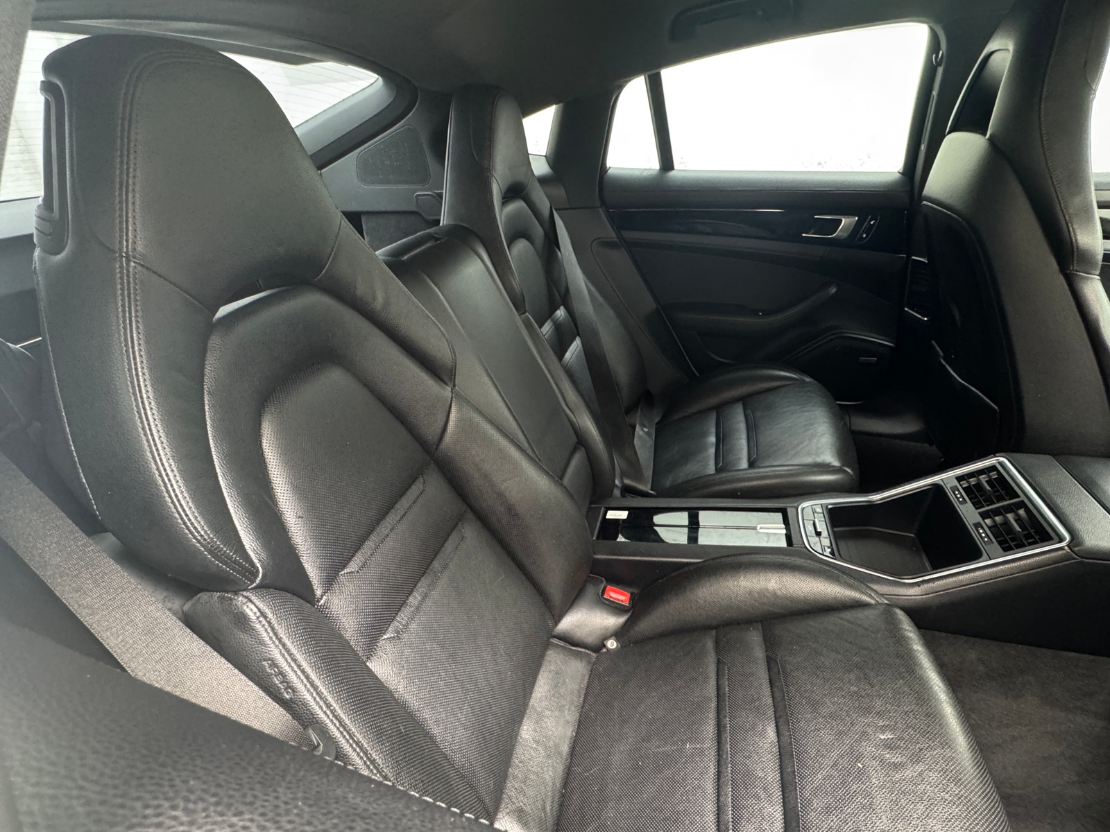 Thumbnail: 2018 Porsche Panamera - 5