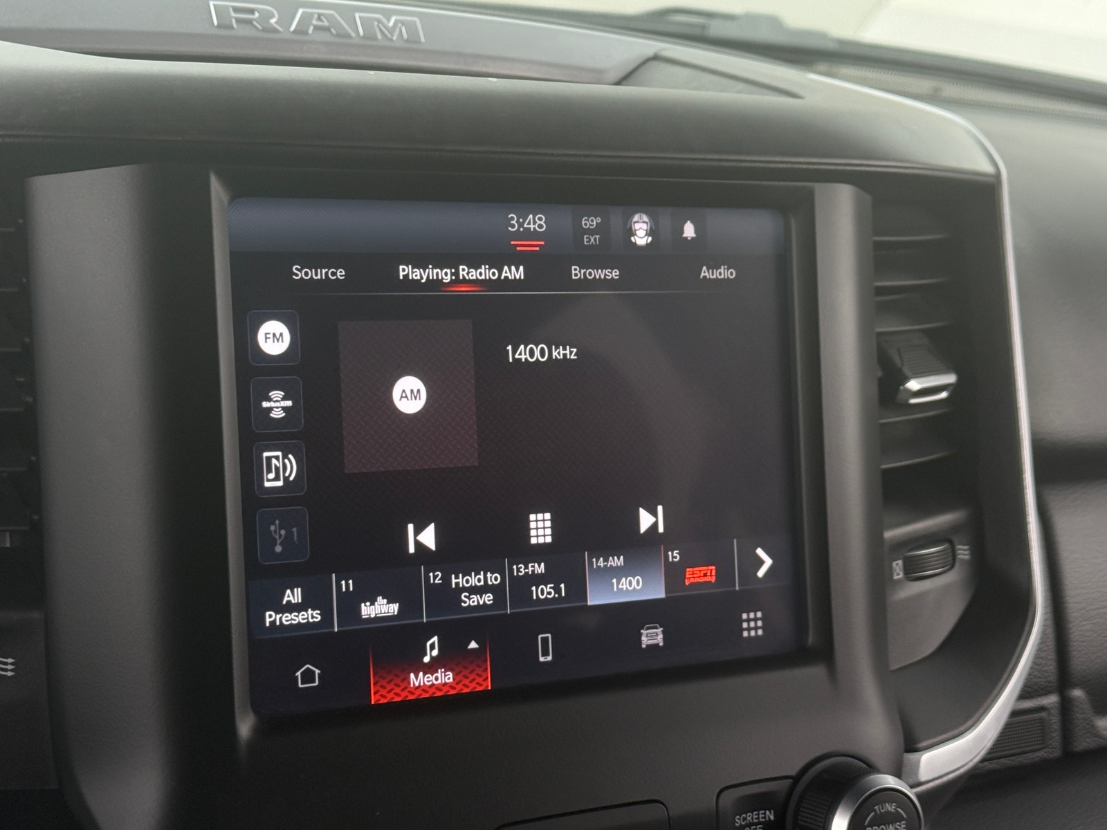 Thumbnail: 2022 RAM 1500 - 4