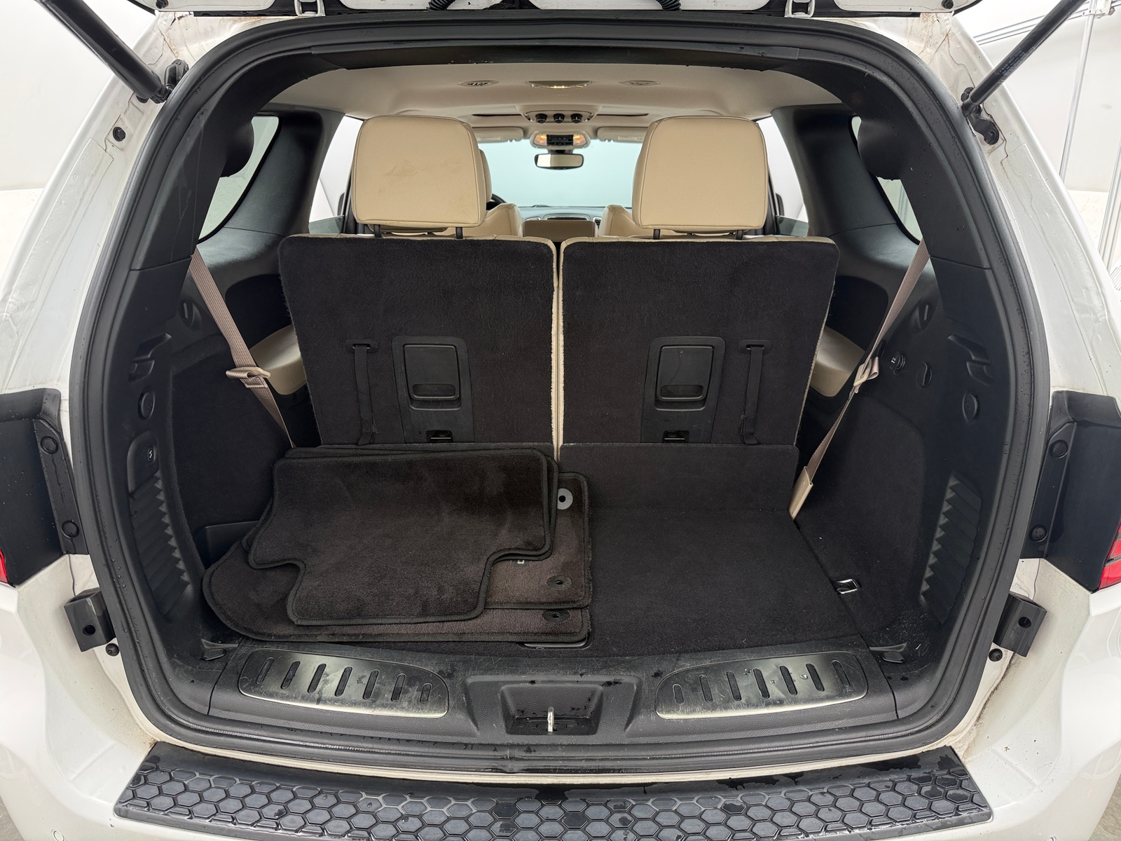 Thumbnail: 2017 Dodge Durango - 6