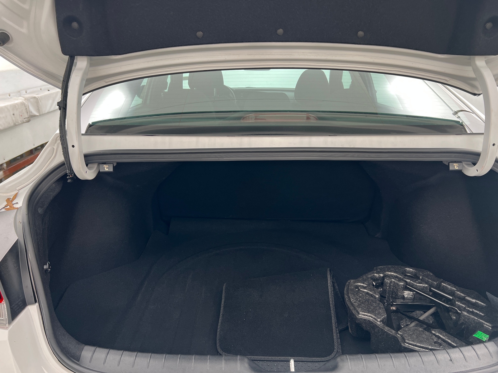 Thumbnail: 2025 Hyundai Elantra - 7