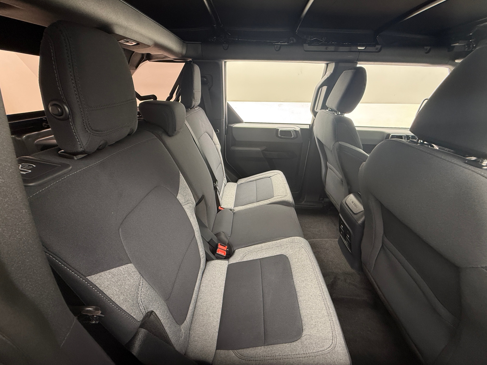 Thumbnail: 2023 Ford Bronco - 6