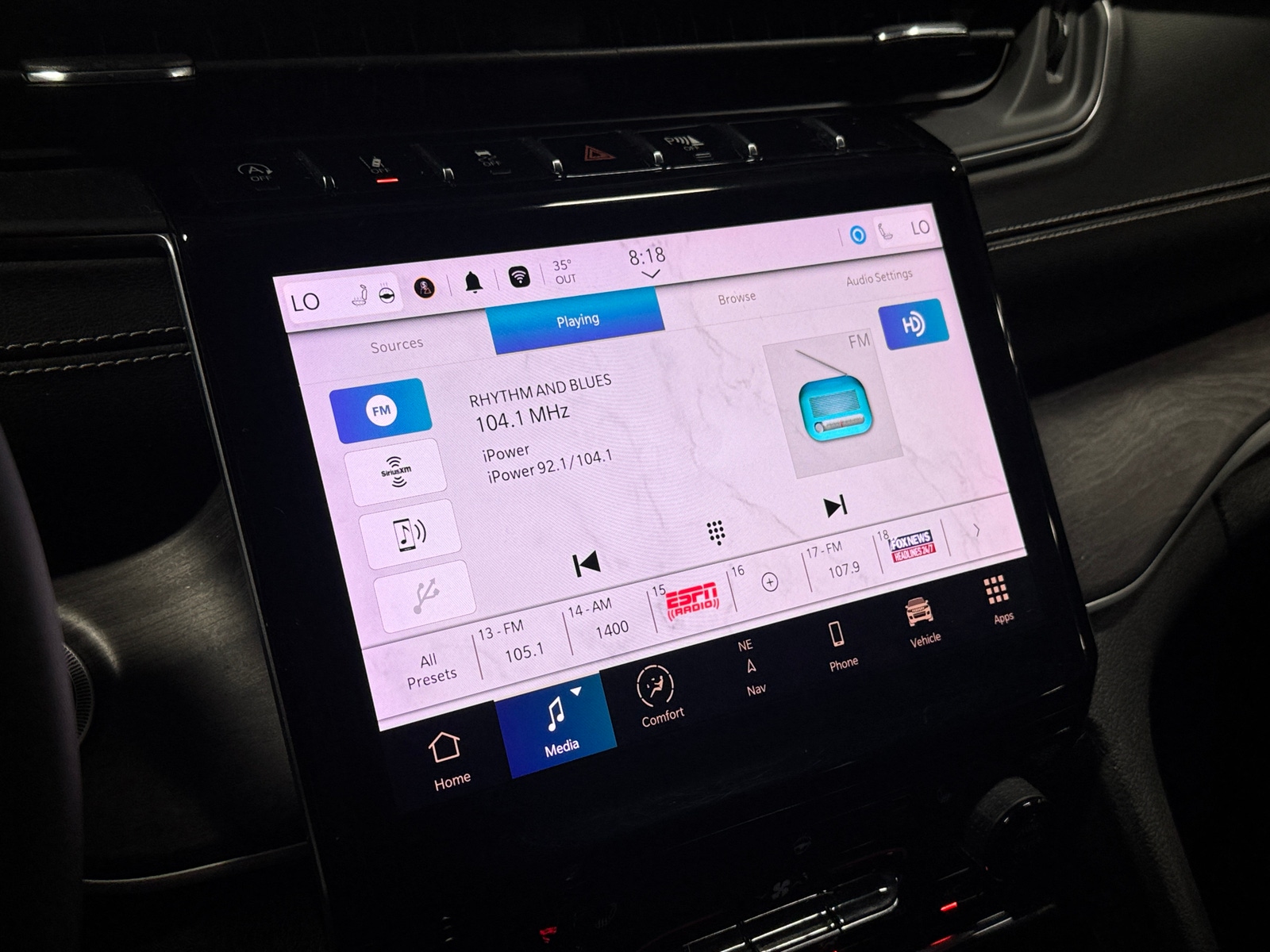 Thumbnail: 2023 Jeep Grand Cherokee L - 3