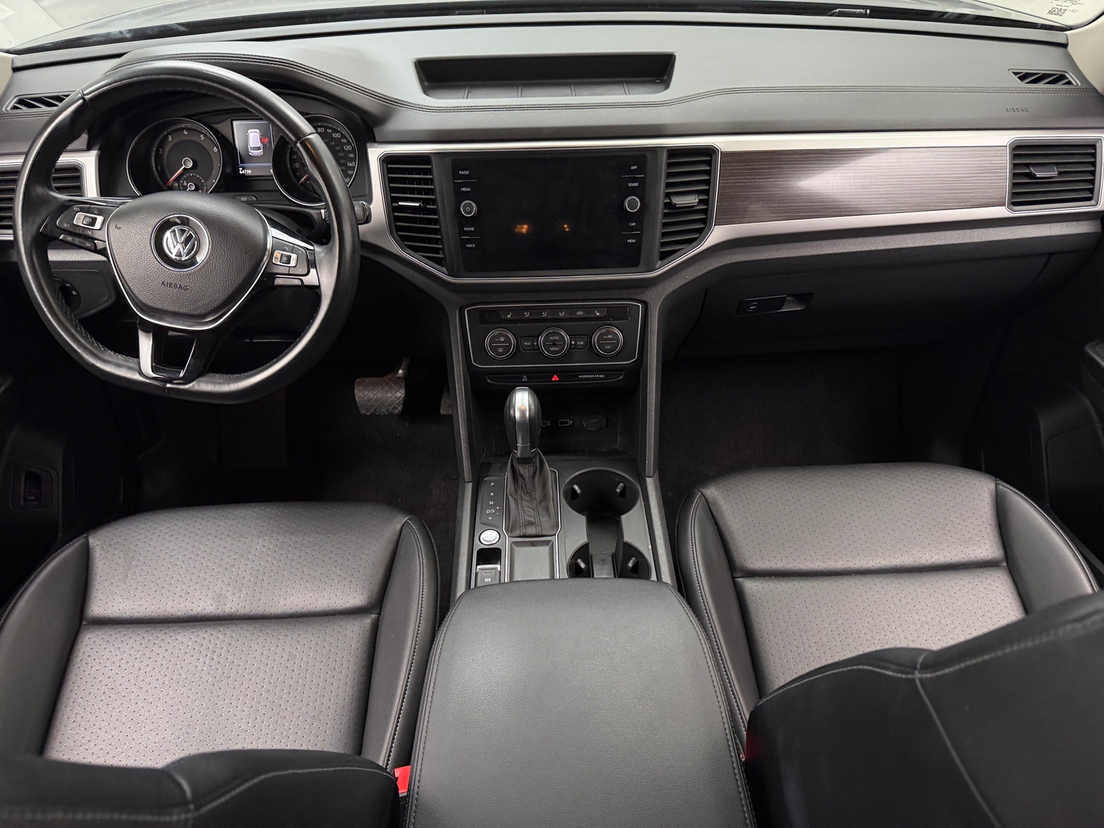 Thumbnail: 2018 Volkswagen Atlas - 2