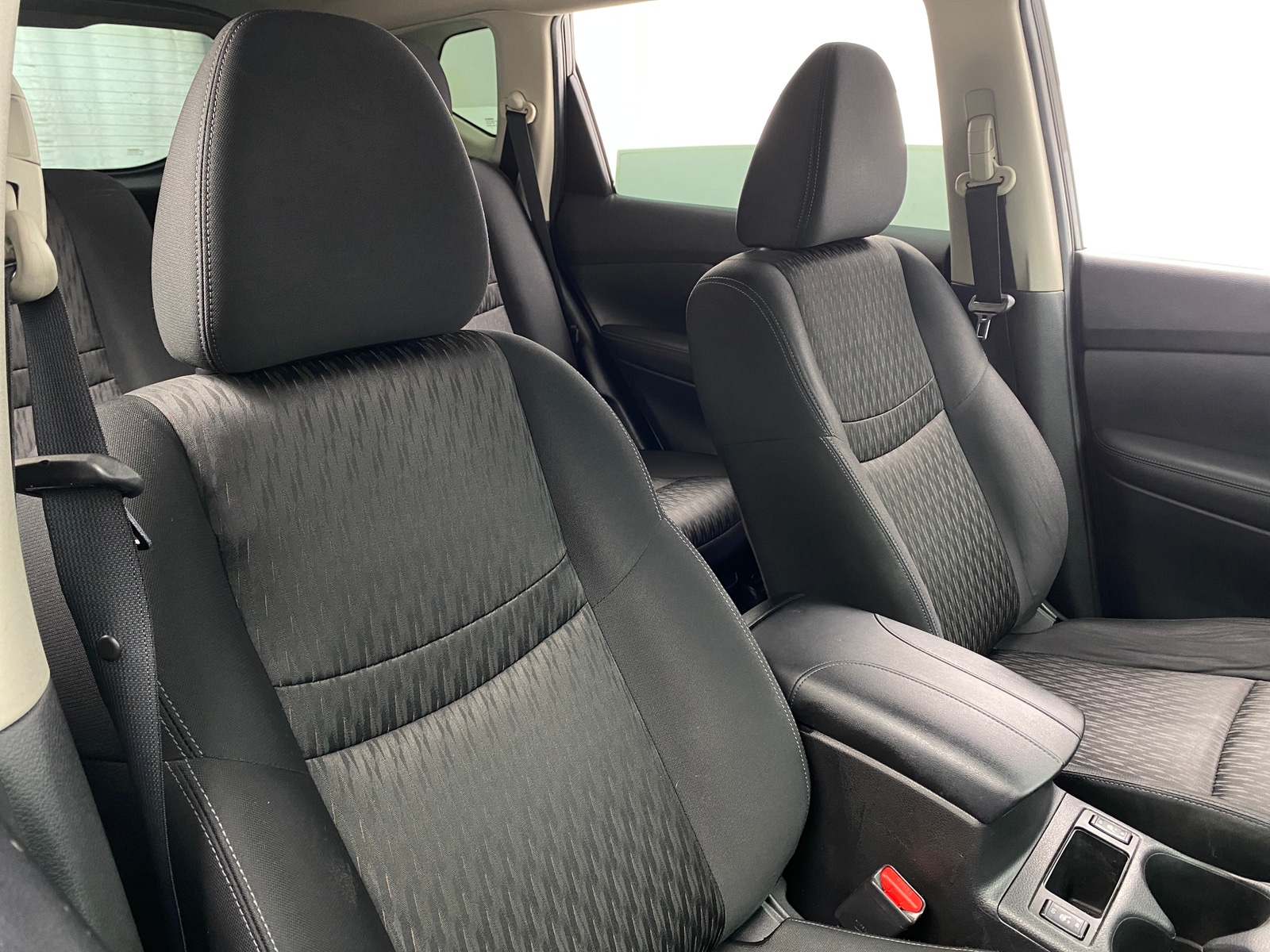 Thumbnail: 2018 Nissan Rogue - 2