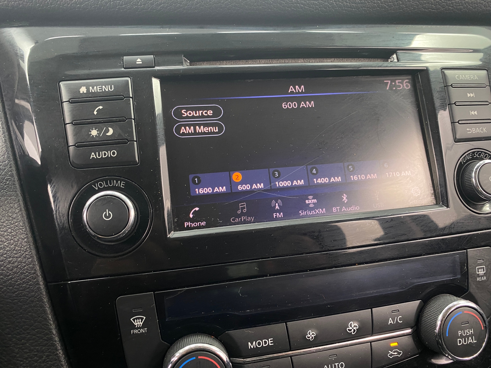 Thumbnail: 2018 Nissan Rogue - 4