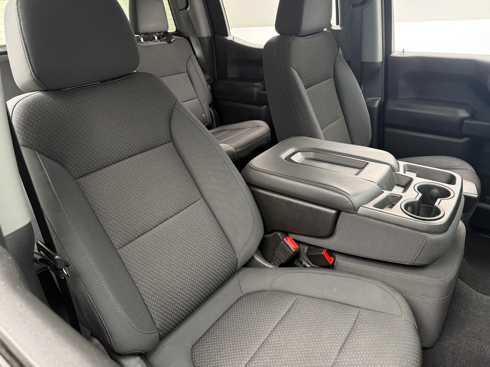 Thumbnail: 2020 Chevrolet Silverado 1500 - 2