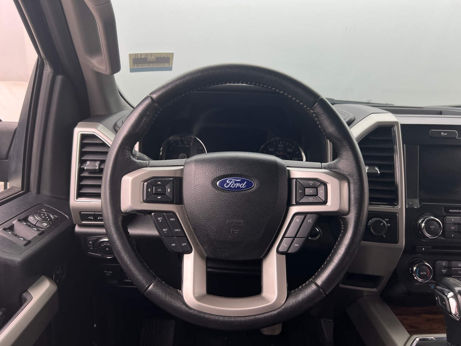 Thumbnail: 2018 Ford Econoline - 4