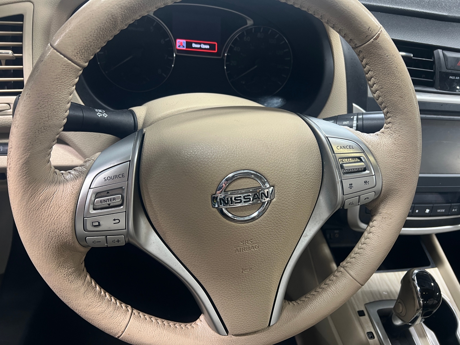 Thumbnail: 2016 Nissan Altima - 4