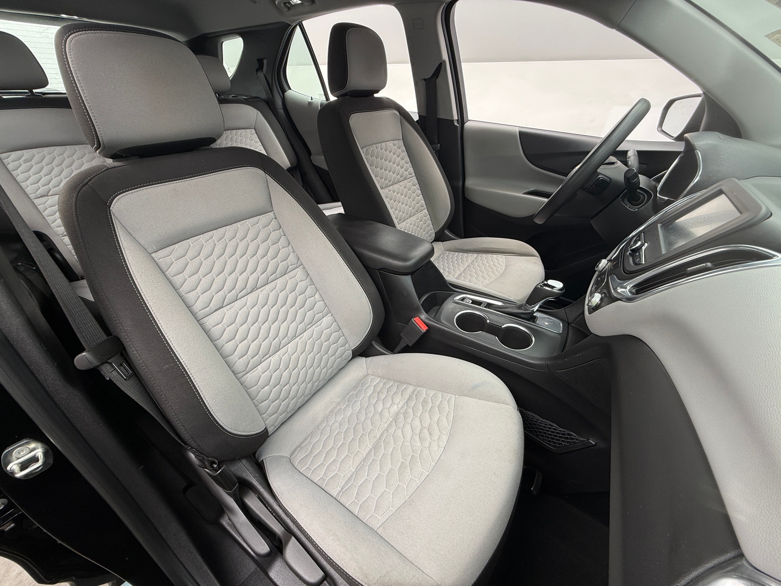 Thumbnail: 2018 Chevrolet Equinox - 2