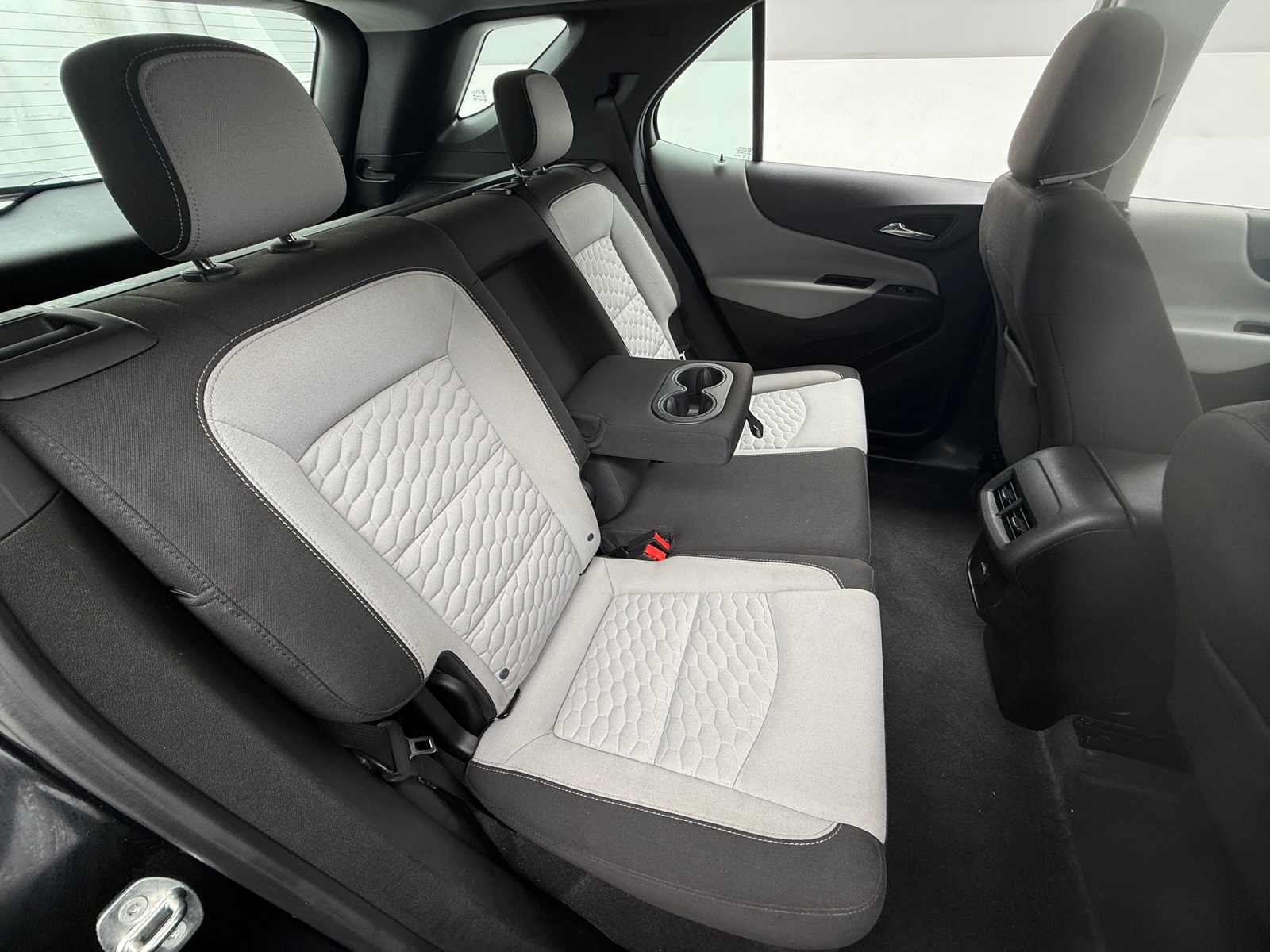 Thumbnail: 2018 Chevrolet Equinox - 6