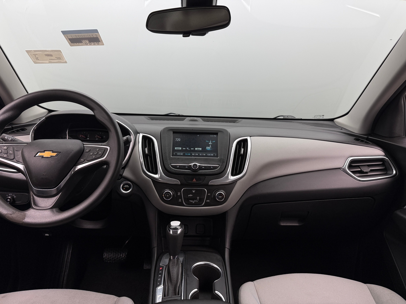 Thumbnail: 2018 Chevrolet Equinox - 3