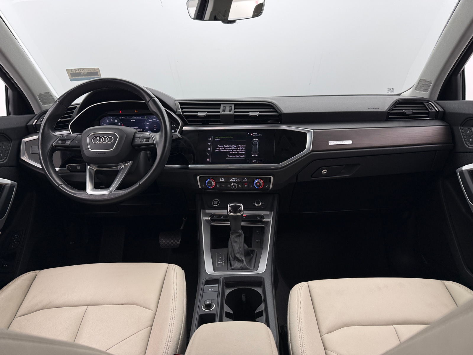 Thumbnail: 2022 Audi Q3 - 2