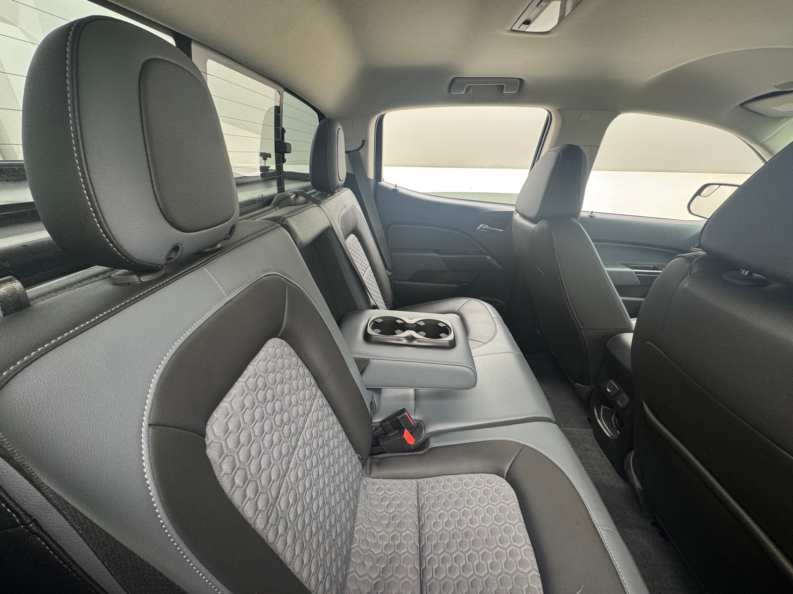 Thumbnail: 2021 Chevrolet Colorado - 5