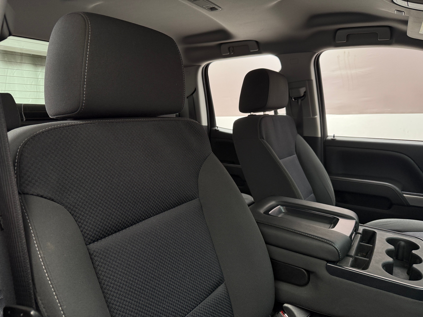 Thumbnail: 2018 Chevrolet Silverado 1500 - 2