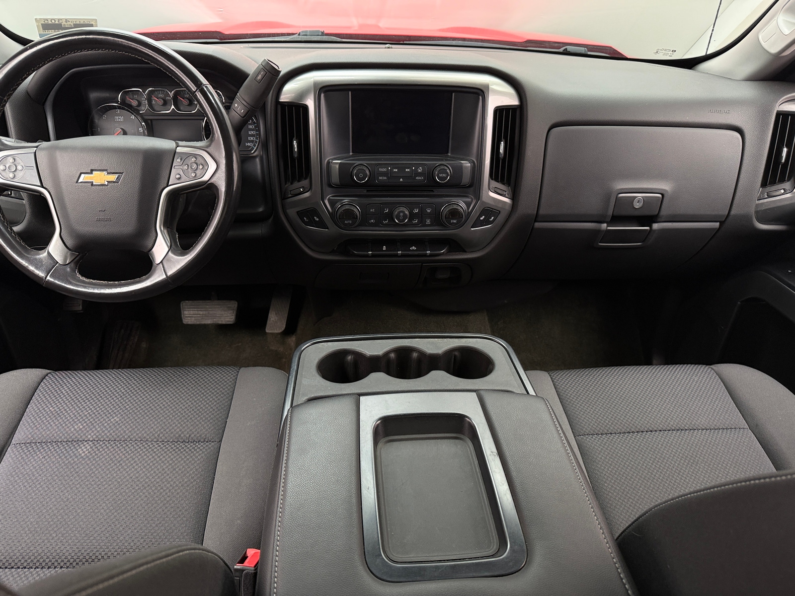 Thumbnail: 2018 Chevrolet Silverado 1500 - 3