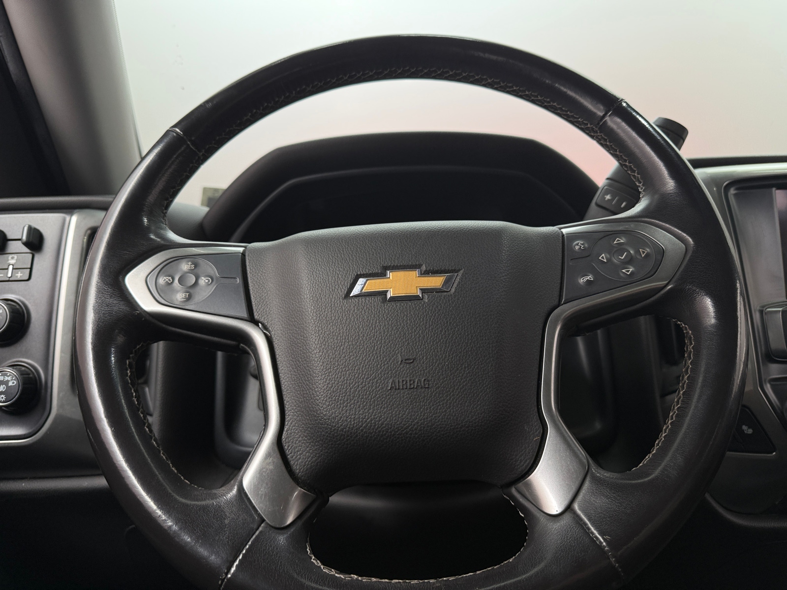 Thumbnail: 2018 Chevrolet Silverado 1500 - 5