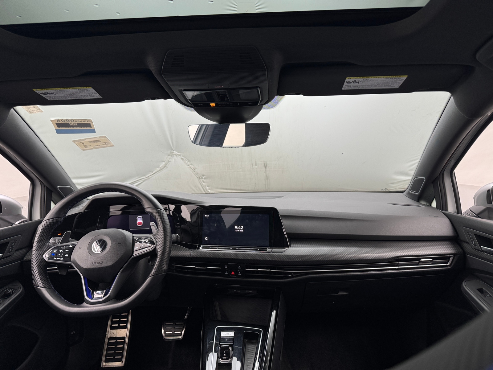 Thumbnail: 2023 Volkswagen Golf - 3