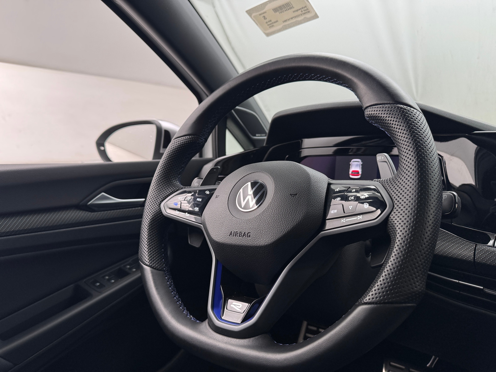 Thumbnail: 2023 Volkswagen Golf - 5