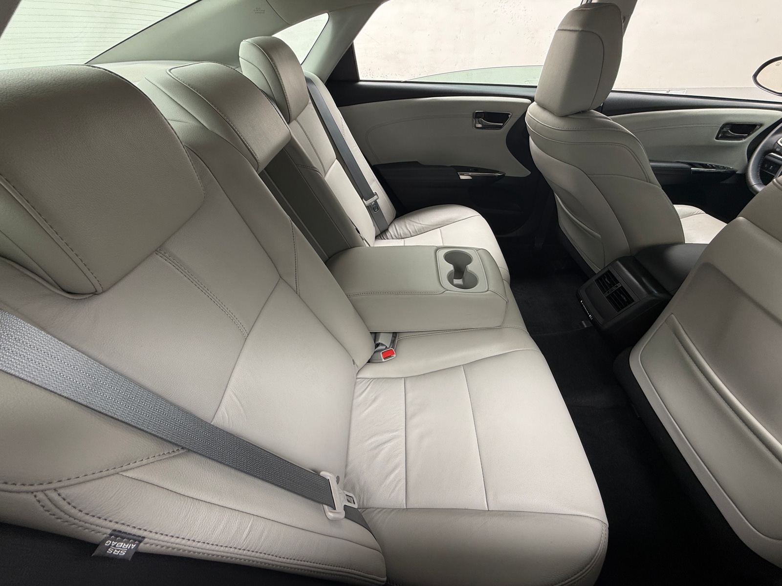 Thumbnail: 2018 Toyota Avalon - 5