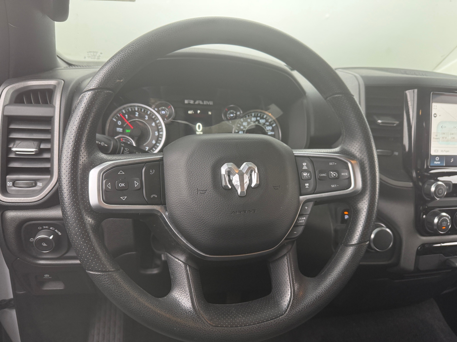 Thumbnail: 2025 RAM 1500 - 4